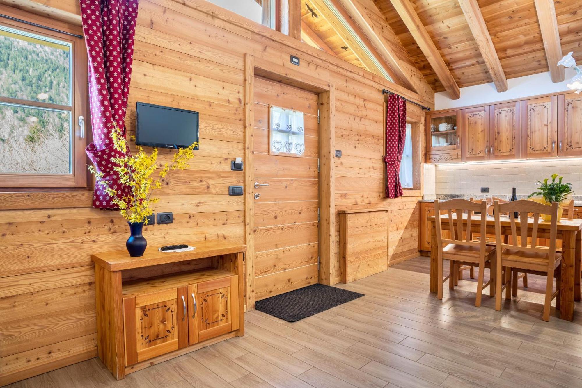 Chalet Camping Fae 1 مادونا دي كامبيليو المظهر الخارجي الصورة